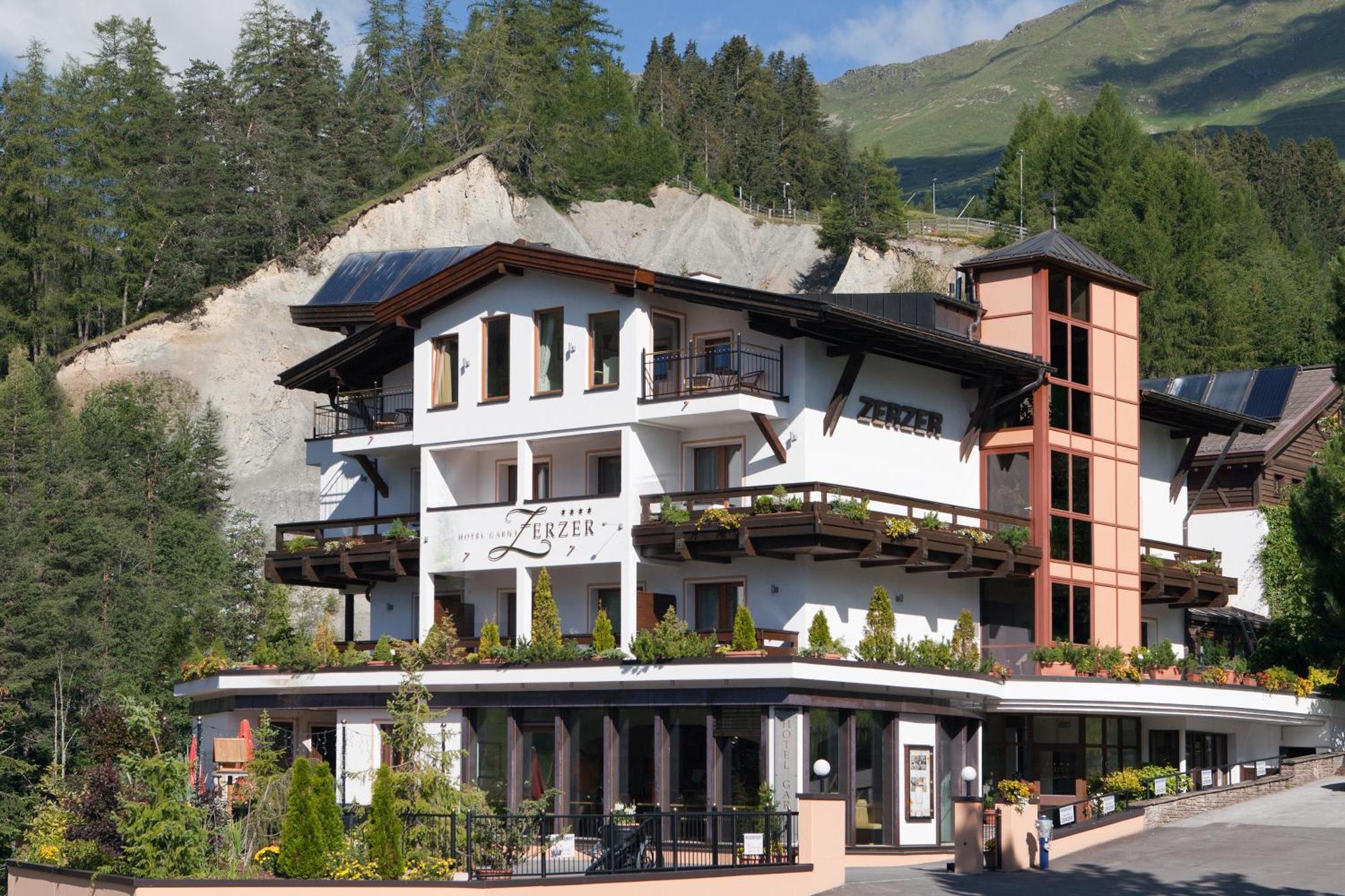 Hotel Garni Zerzer سيرفاوس المظهر الخارجي الصورة