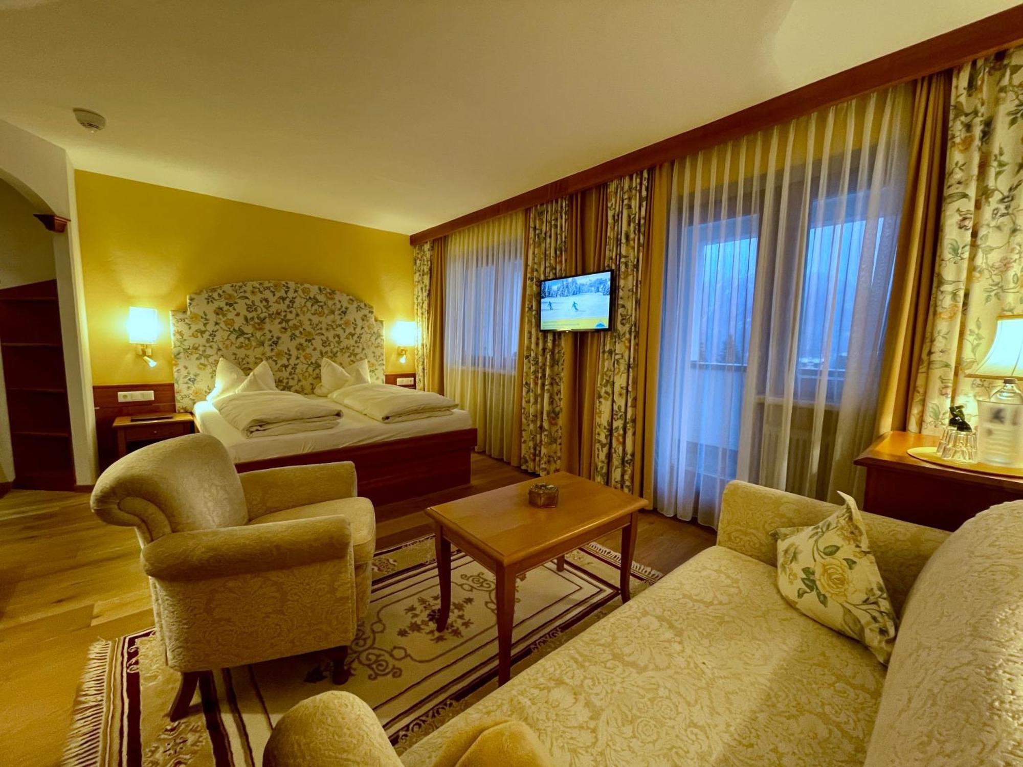 Hotel Garni Zerzer سيرفاوس المظهر الخارجي الصورة